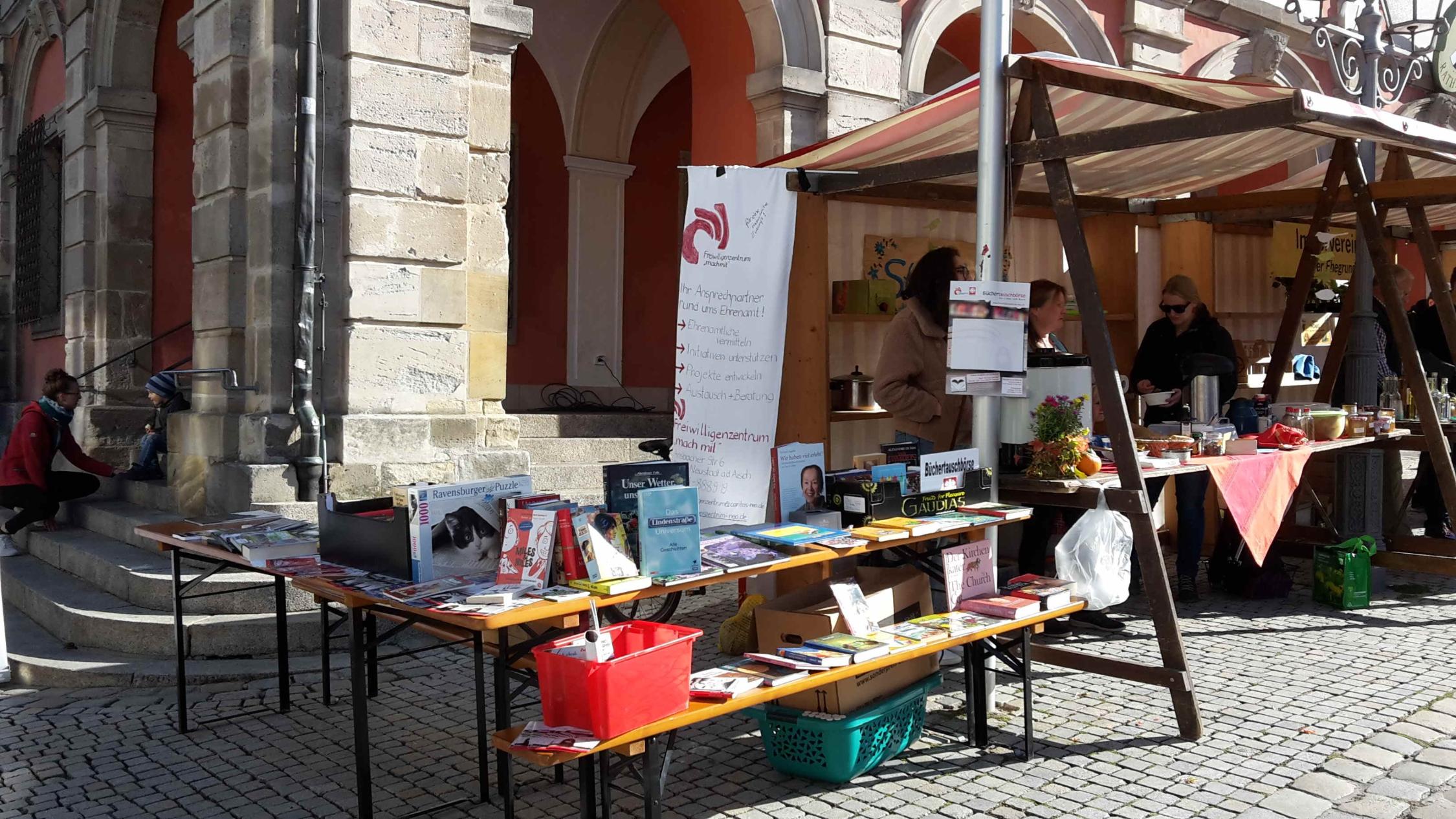 Infostand bei einem ErnteMarktPlatz