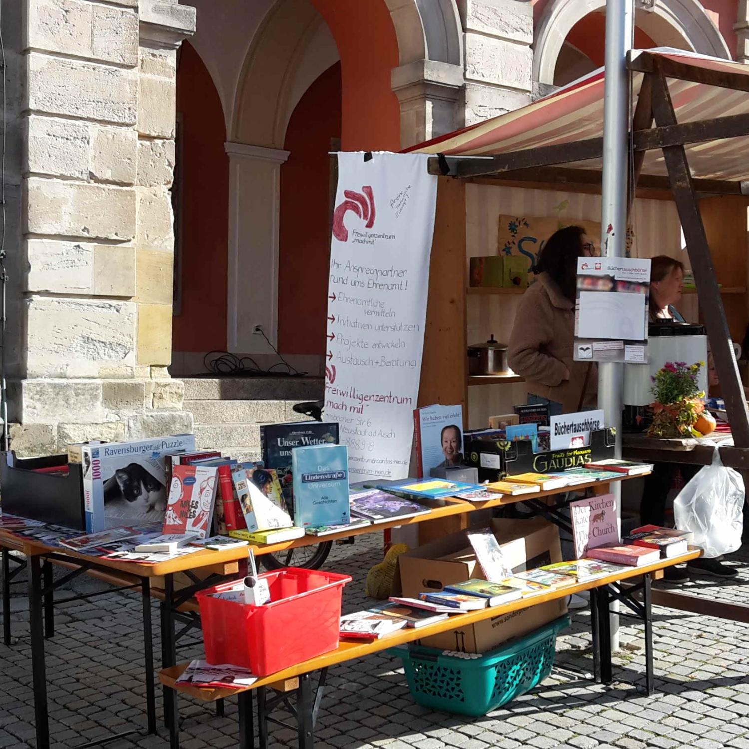 Infostand bei einem ErnteMarktPlatz
